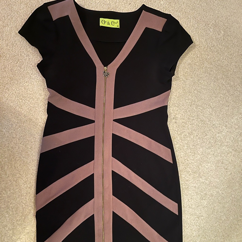 Dress - Picture 6 of 8